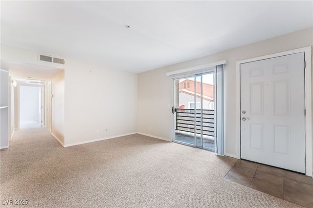 2120 Sealion Drive 207, Las Vegas, NV 89128