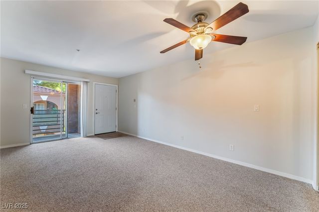 2120 Sealion Drive 207, Las Vegas, NV 89128