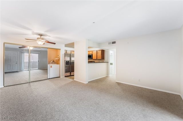 2120 Sealion Drive 207, Las Vegas, NV 89128