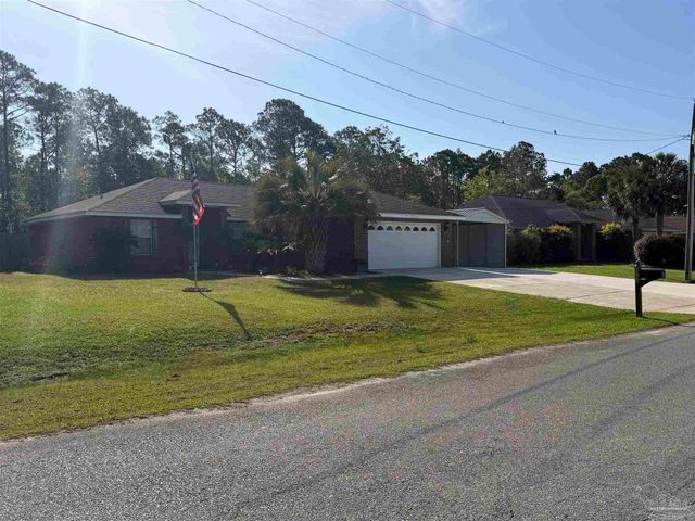 2746 Terry Cove Dr, Milton, FL 32583