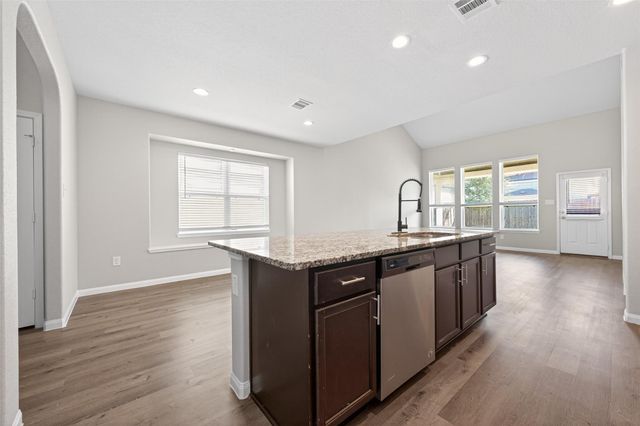 3548 Cannon Drive, Conroe, TX 77301