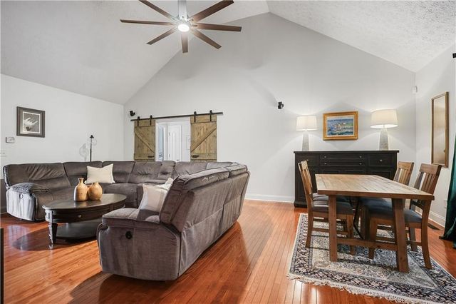 337 Mckibben Drive, Locust Grove, GA 30248
