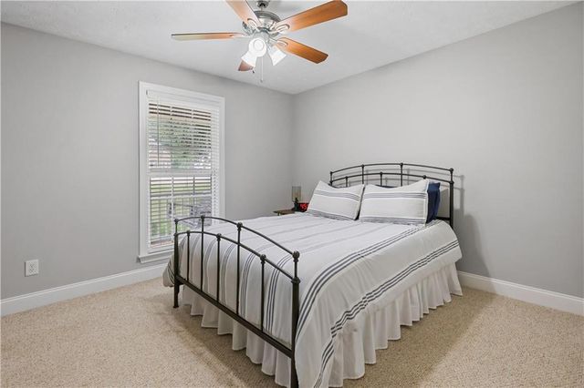 337 Mckibben Drive, Locust Grove, GA 30248