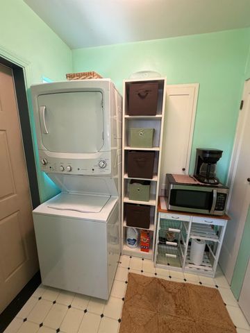 1711 Roselawn Ave, Stockton, CA 95204