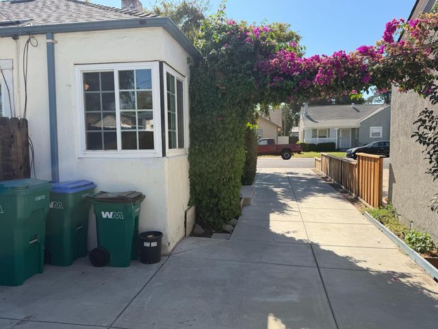1711 Roselawn Ave, Stockton, CA 95204