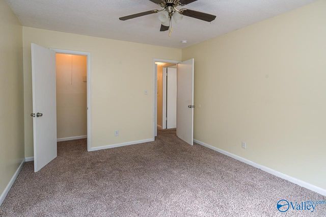 2225 Golf Road #409, Huntsville, AL 35802