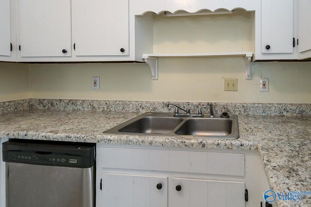 2225 Golf Road #409, Huntsville, AL 35802