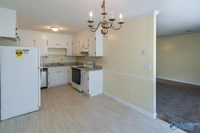 2225 Golf Road #409, Huntsville, AL 35802