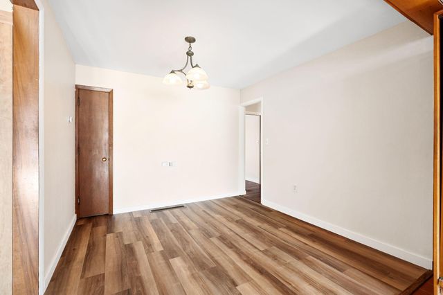 323 Murray Street, Owatonna, MN 55060