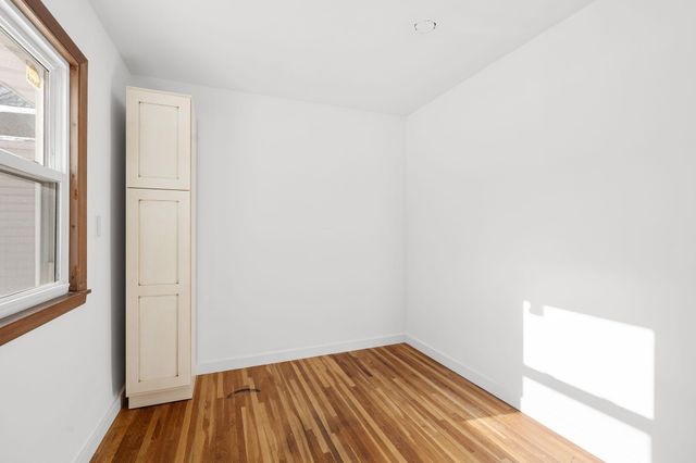 323 Murray Street, Owatonna, MN 55060