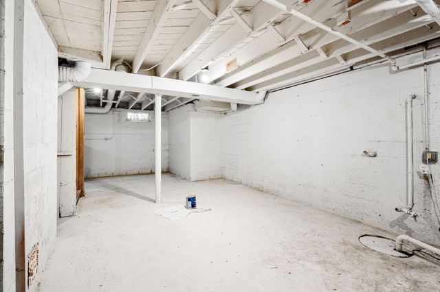 323 Murray Street, Owatonna, MN 55060