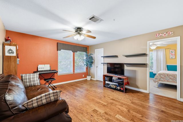 12706 Happy Cedar, Helotes, TX 78023