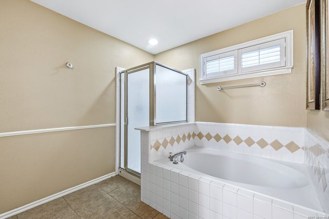 12706 Happy Cedar, Helotes, TX 78023