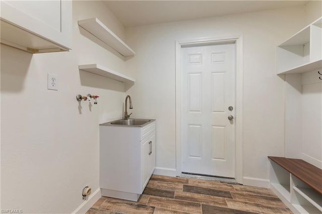 4548 Gulf AVE, North Fort Myers, FL 33903