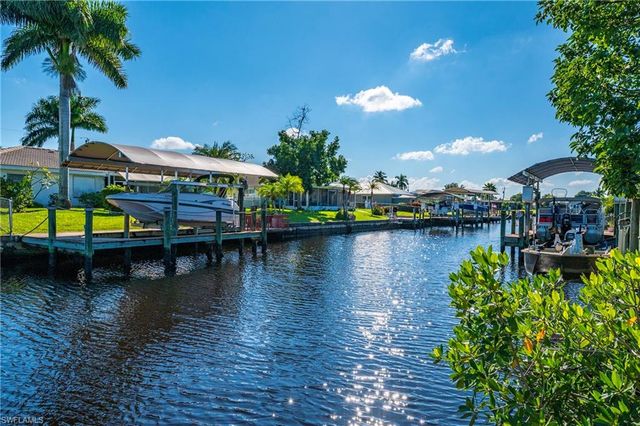 4548 Gulf AVE, North Fort Myers, FL 33903