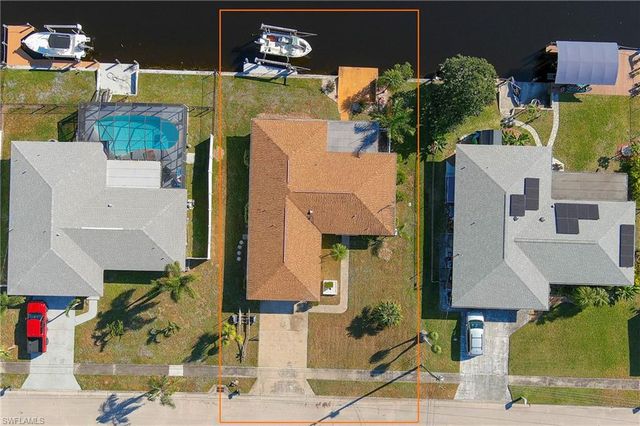 4548 Gulf AVE, North Fort Myers, FL 33903
