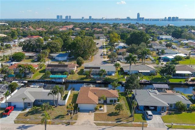 4548 Gulf AVE, North Fort Myers, FL 33903