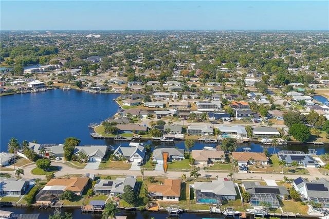 4548 Gulf AVE, North Fort Myers, FL 33903