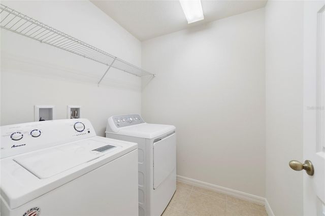 8039 NORTHLAKE PARKWAY, Orlando, FL 32827