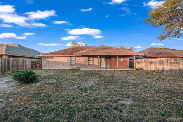 2039 W Umar Avenue, Mcallen, TX 78504