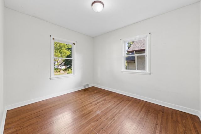 3318 Vincent Avenue N, Minneapolis, MN 55412