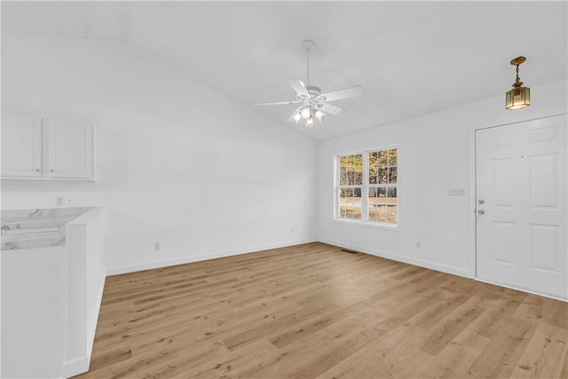 895 Flamingo Lane, Eureka Springs, AR 72631