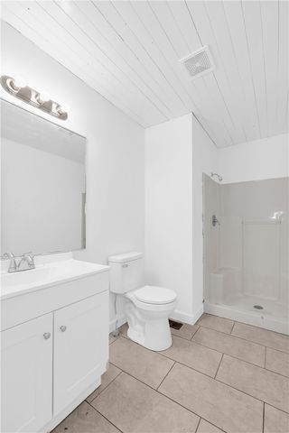 895 Flamingo Lane, Eureka Springs, AR 72631