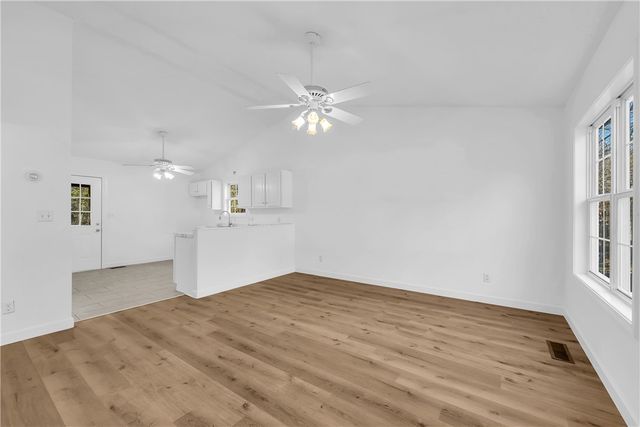 895 Flamingo Lane, Eureka Springs, AR 72631