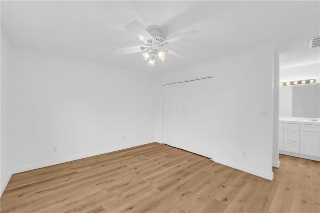 895 Flamingo Lane, Eureka Springs, AR 72631