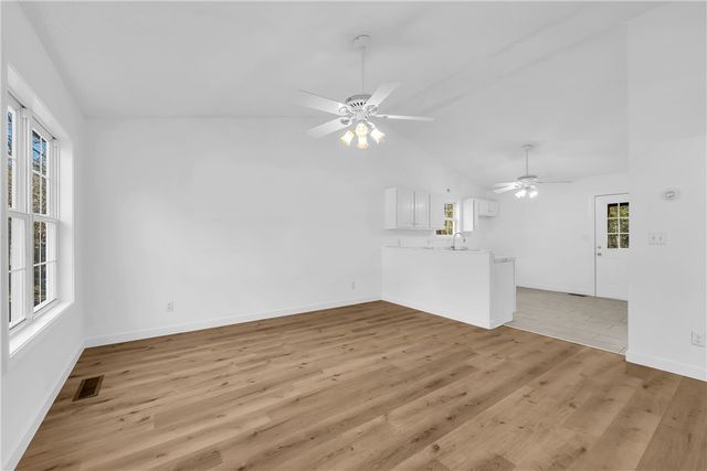 895 Flamingo Lane, Eureka Springs, AR 72631