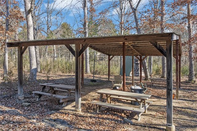 895 Flamingo Lane, Eureka Springs, AR 72631