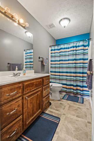 363 N Centerpoint Rd, Portland, TN 37148