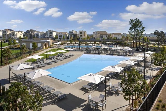 204 Briar Moon, Irvine, CA 92618