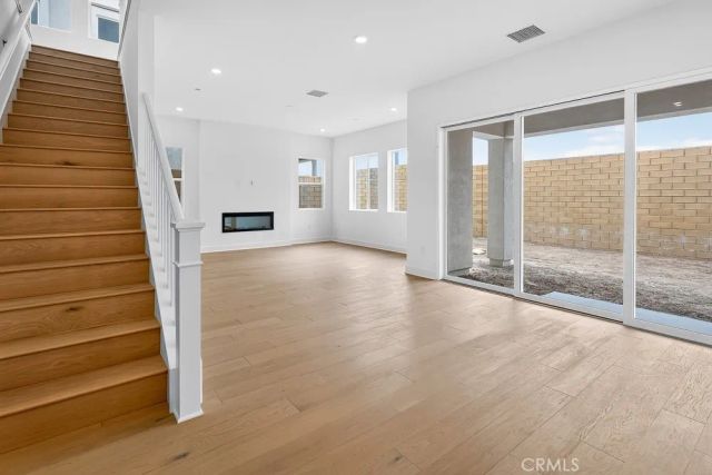 204 Briar Moon, Irvine, CA 92618