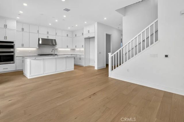204 Briar Moon, Irvine, CA 92618
