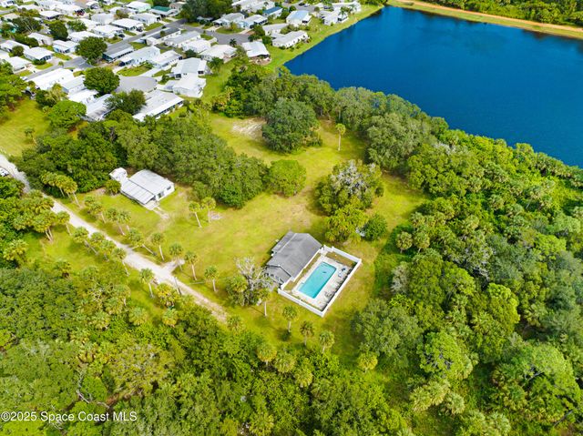 506 Royal Tern Drive, Barefoot Bay, FL 32976