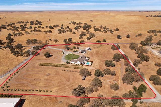 8779 Ospital Rd, Valley Springs, CA 95252