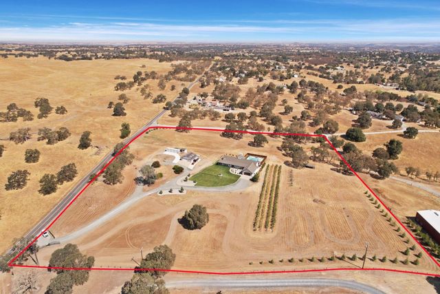 8779 Ospital Rd, Valley Springs, CA 95252