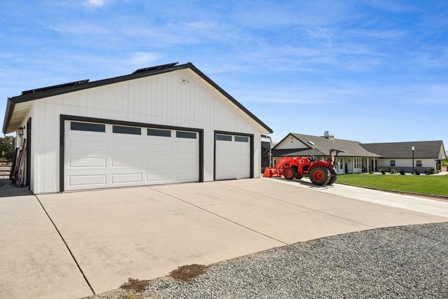 8779 Ospital Rd, Valley Springs, CA 95252