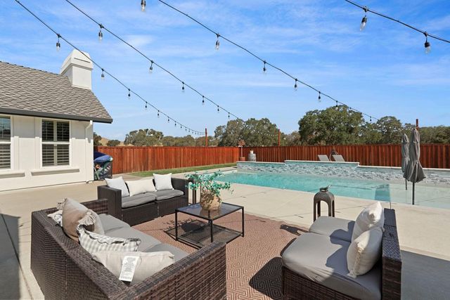 8779 Ospital Rd, Valley Springs, CA 95252