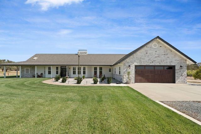 8779 Ospital Rd, Valley Springs, CA 95252