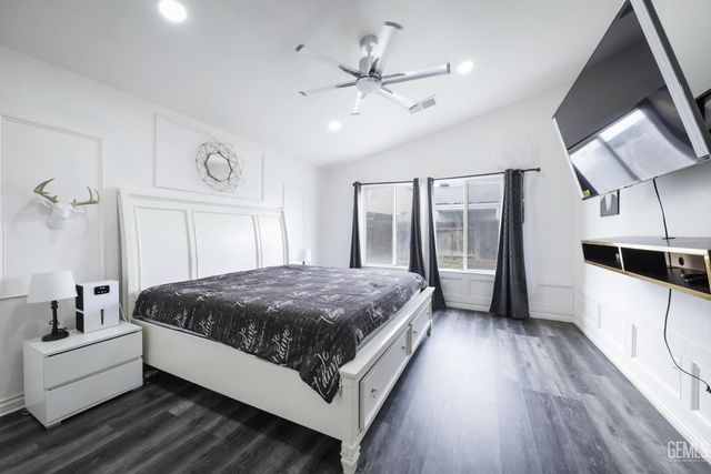 3901 Boswellia Drive, Bakersfield, CA 93311