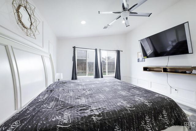 3901 Boswellia Drive, Bakersfield, CA 93311