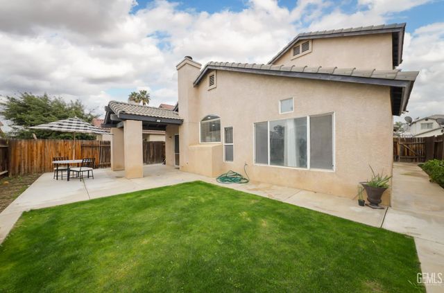 3901 Boswellia Drive, Bakersfield, CA 93311