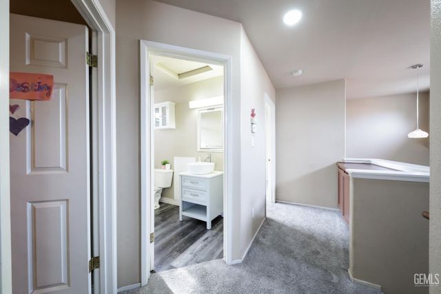 3901 Boswellia Drive, Bakersfield, CA 93311