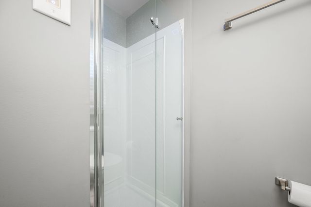 1110 Trinity Dr, Murfreesboro, TN 37129