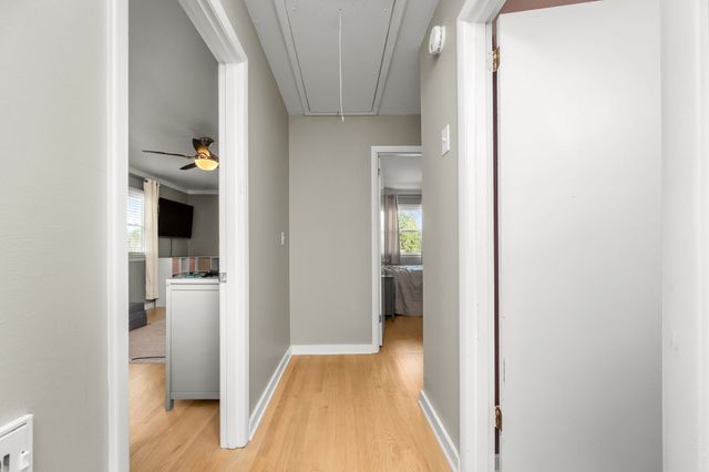 1110 Trinity Dr, Murfreesboro, TN 37129