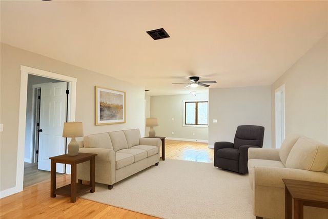 9 Minton Lane, Bella Vista, AR 72715