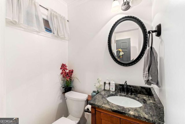 1172 Dogwood Forest Drive NE, Marietta, GA 30068