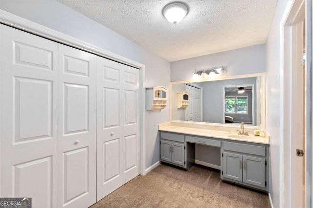 1172 Dogwood Forest Drive NE, Marietta, GA 30068